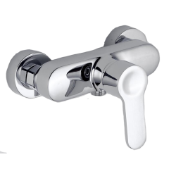 Grifería monomando para ducha Lisboa, incluye soporte articualdo y flexo de metal reforzado